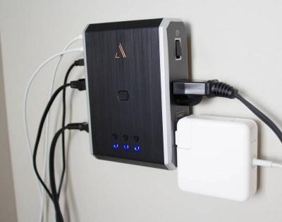 Austere Vll Series 4-Outlets Wall Charger & Surge Protector With Omniport USB - 7SPS4US1